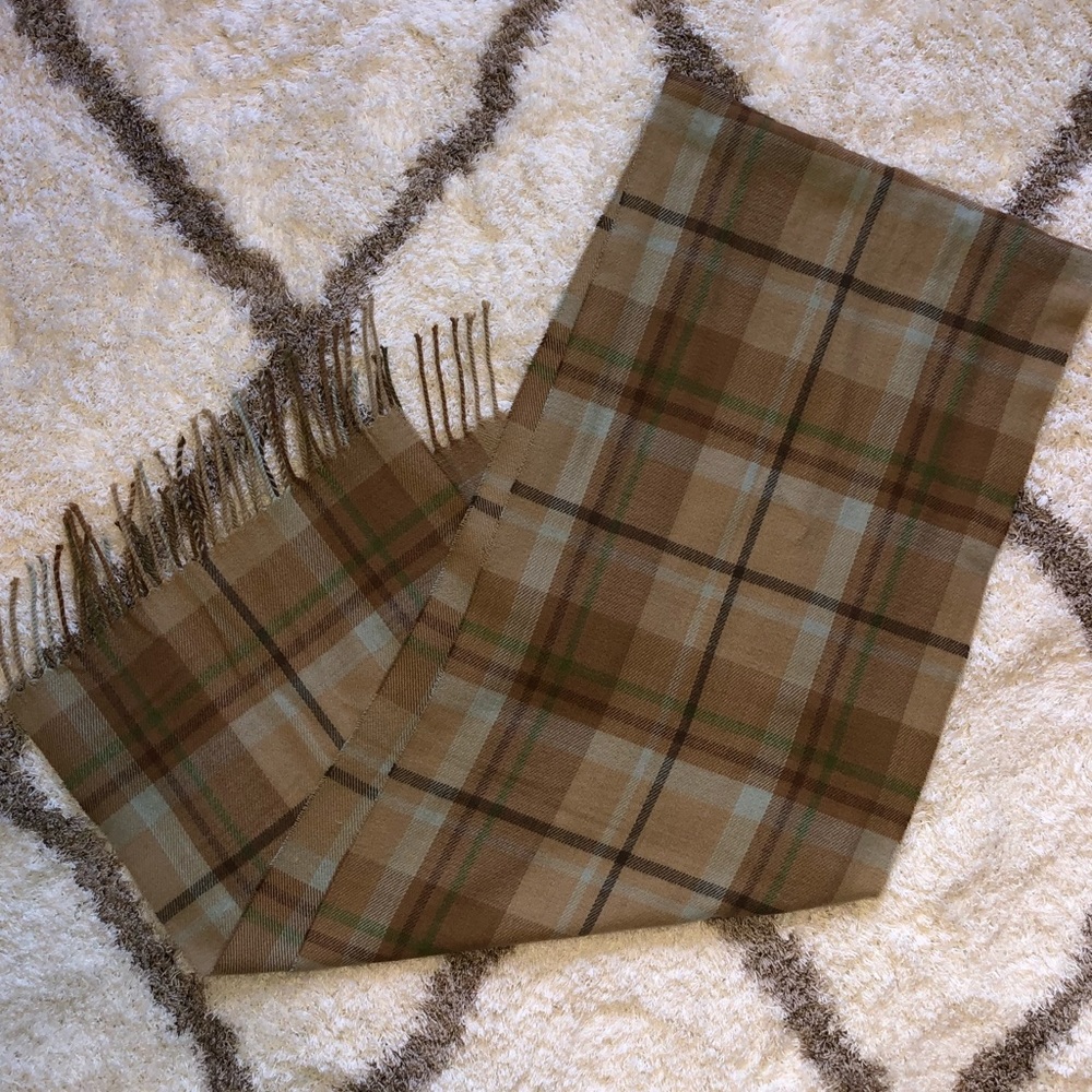 100% cashmere scarf